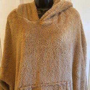 H & M Tan Teddy Bear Soft Pullover Sweater Size XL